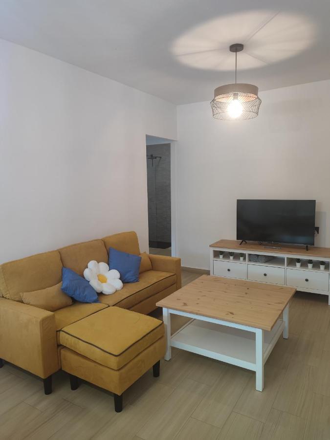 Apartamento Buen Recuerdo Apartment Камарена де ла Сиера Екстериор снимка